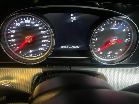 2018 Mercedes-Benz E-Class - photo 21