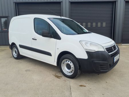 2017 Peugeot Partner SE L1 Blue HDI 5DR