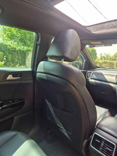 2020 Kia Sportage - photo 24
