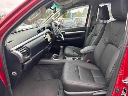 2026 Toyota Hilux - photo 6