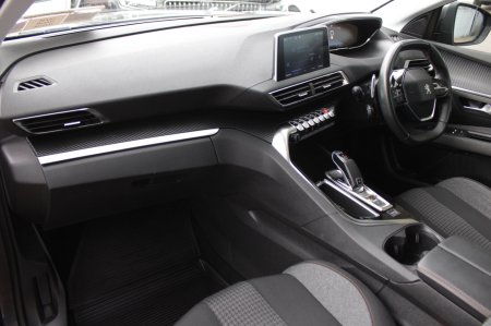 2020 Peugeot 5008 - photo 23