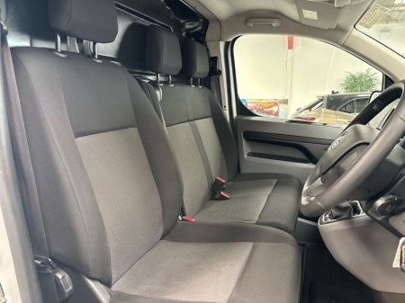 2022 Opel Vivaro - photo 15