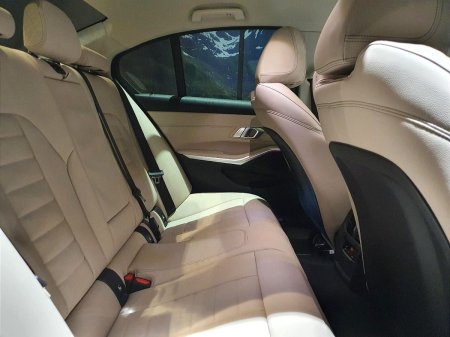 2021 BMW 3-Series - photo 11