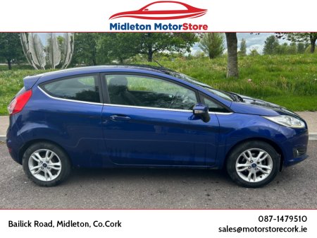 2015 Ford Fiesta - photo 3