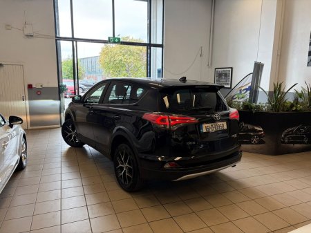 2016 Toyota RAV4 - photo 10