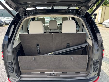 2017 Land Rover Discovery - photo 9