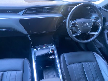 2024 Audi Q8 e-tron - photo 10