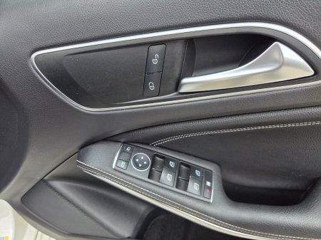 2015 Mercedes-Benz A-Class - photo 9