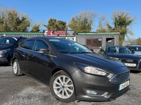 2017 Ford Focus - photo 2