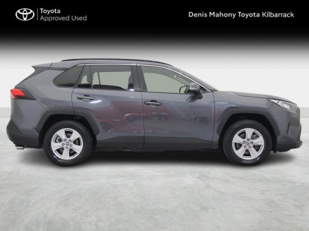 2021 Toyota RAV4 - photo 3