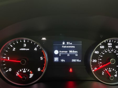 2021 Kia Sportage - photo 13