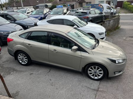 2017 Ford Focus - photo 3