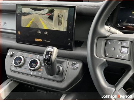 2025 Land Rover Defender - photo 18