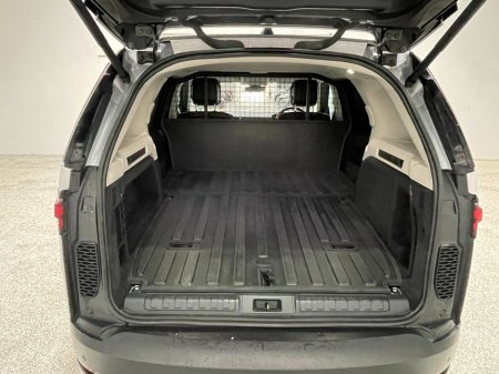 2023 Land Rover Discovery - photo 11