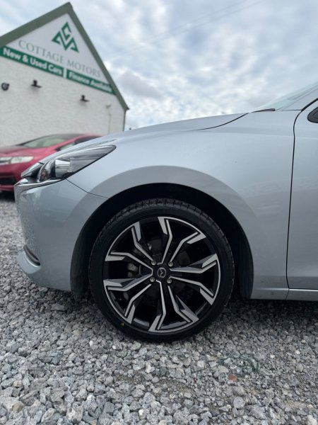 2021 Mazda Mazda2 - photo 8