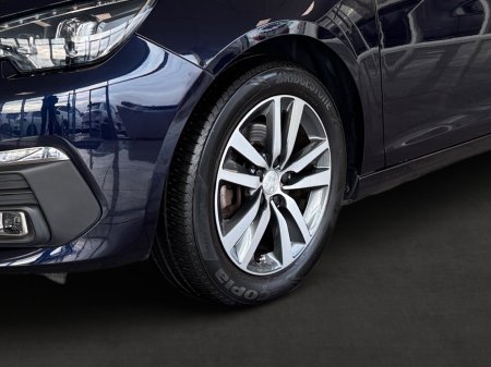 2020 Peugeot 308 - photo 10