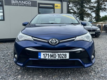 2017 Toyota Avensis - photo 2