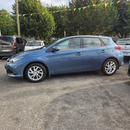 2016 Toyota Auris - photo 3
