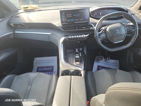 2023 Peugeot 5008 - photo 8