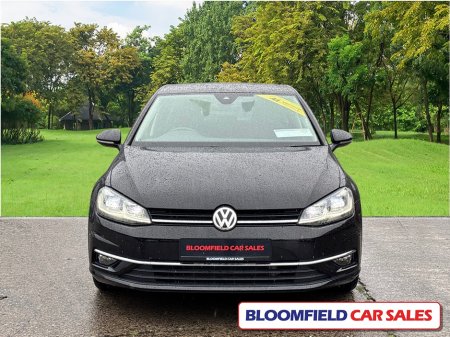 2019 Volkswagen Golf - photo 2