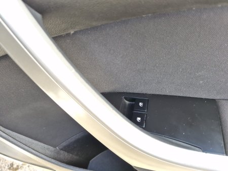 2010 Opel Astra - photo 15