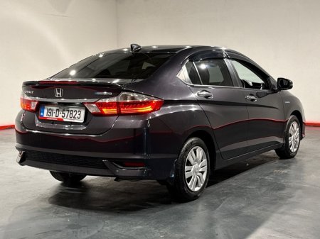 2019 Honda Grace - photo 3