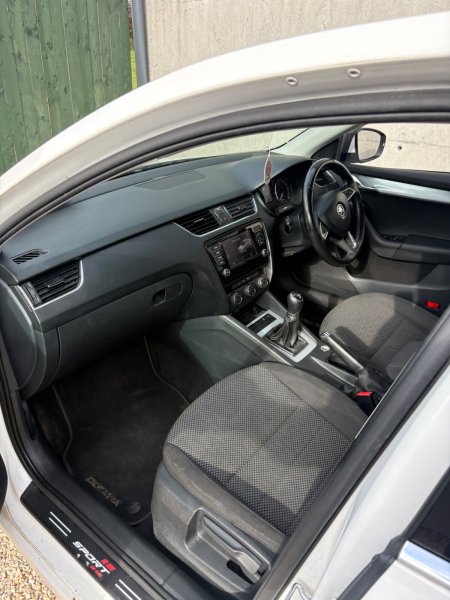 2016 Skoda Octavia - photo 14