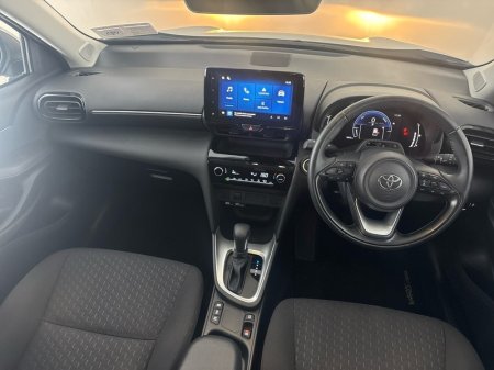 2026 Toyota Yaris Cross - photo 8