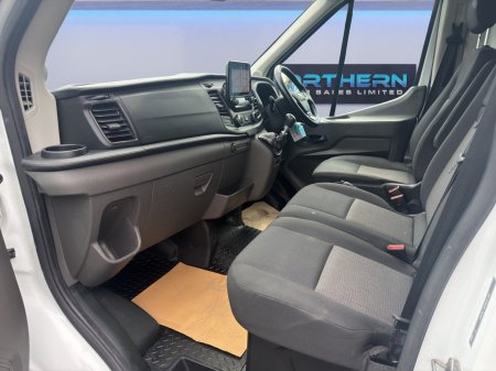 2020 Ford Transit - photo 13