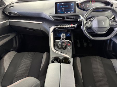 2021 Peugeot 5008 - photo 18