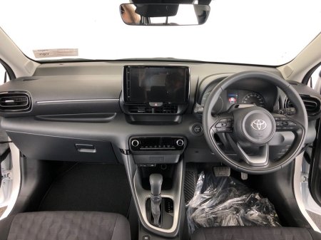 2026 Toyota Yaris - photo 8