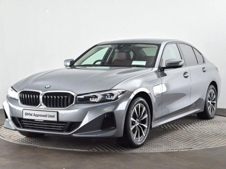2024 BMW 3-Series - photo 24