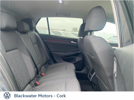 2026 Volkswagen Golf - photo 25