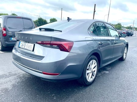 2024 Skoda Octavia - photo 4