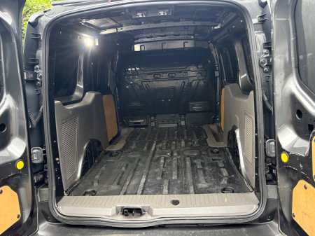 2019 Ford Transit - photo 8