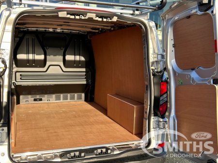 2026 Ford Transit Custom - photo 10