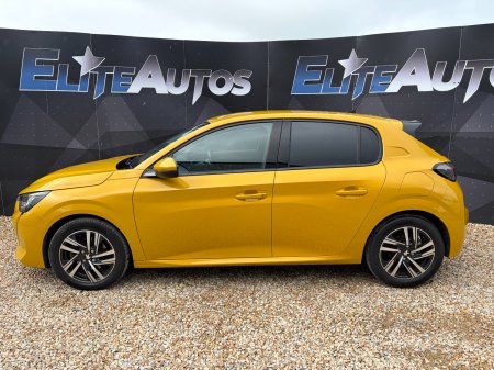 2021 Peugeot 208 - photo 2