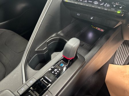 2025 Toyota C-HR - photo 16