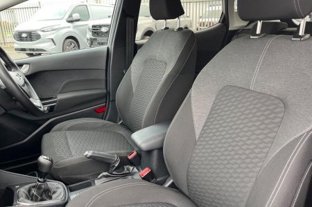 2023 Ford Fiesta - photo 19