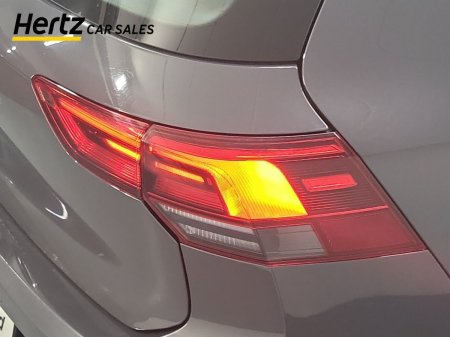 2024 Volkswagen Golf - photo 8
