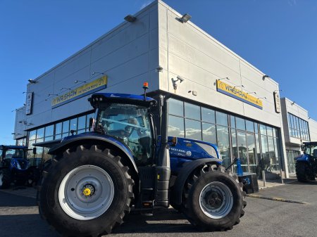 0 New Holland T7.300 - photo 4