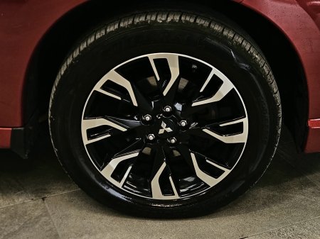 2017 Mitsubishi Outlander - photo 8
