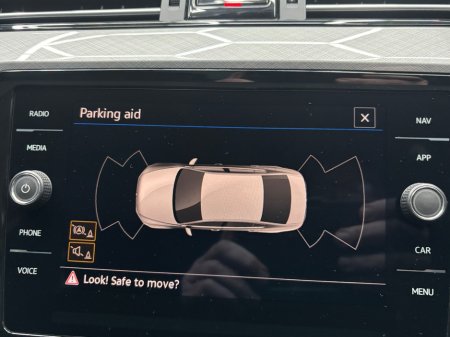 2019 Volkswagen Passat - photo 13