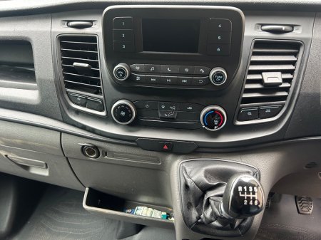 2022 Ford Transit - photo 9