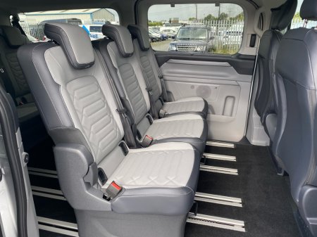 2026 Ford Tourneo Custom - photo 23