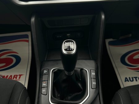 2022 Kia Sportage - photo 18