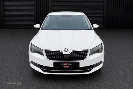 2016 Skoda Superb - photo 2
