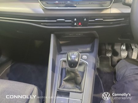 2026 Volkswagen Golf - photo 10