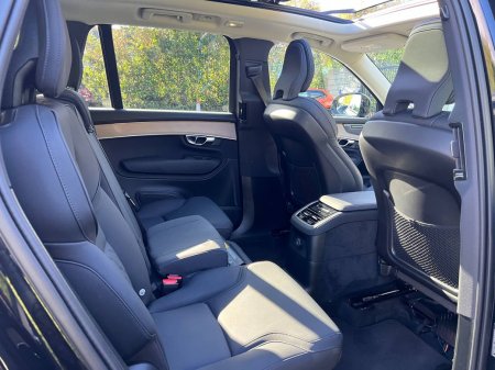 2025 Volvo XC90 - photo 9