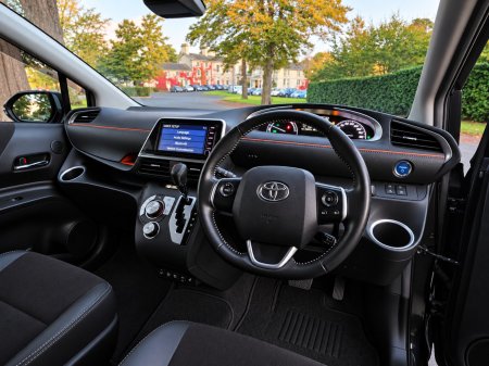 2019 Toyota Sienta - photo 14